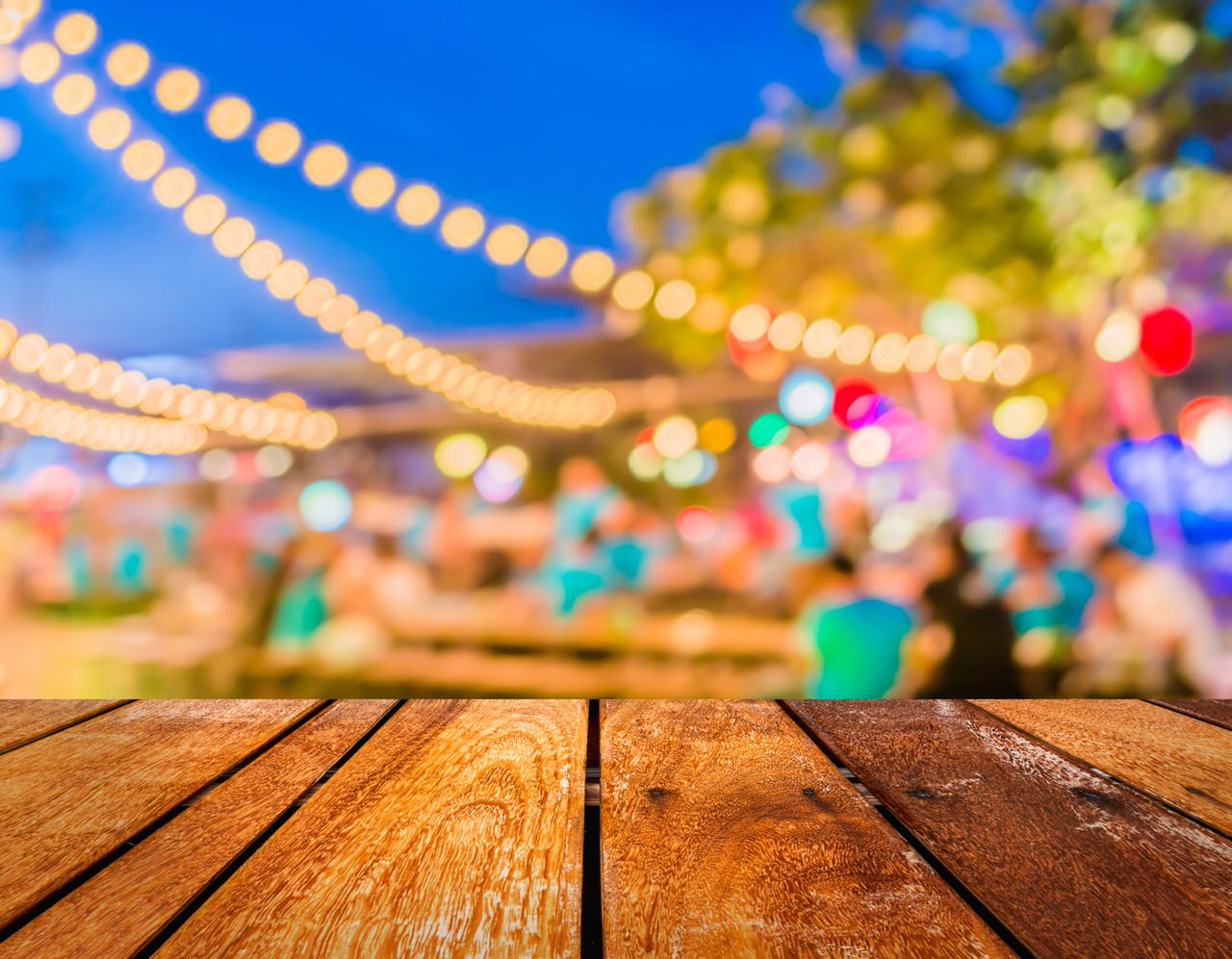 Dein Sommerfest mit professionellem DJ feiern Paul van Groove